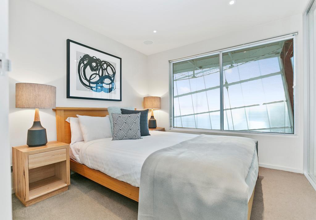 Sullivans Cove Apartments Hobart Extérieur photo A bedroom in a typical apartment